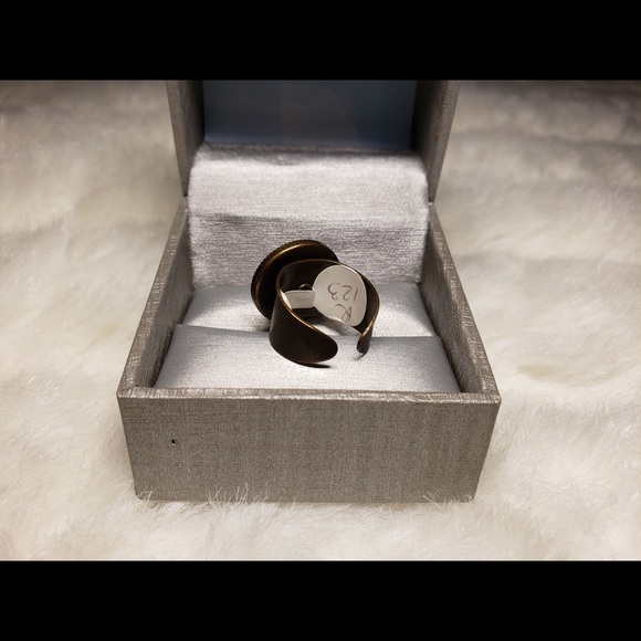 Green Crystal Flower Ring Adjustable Open Clasp - Picture 5 of 7